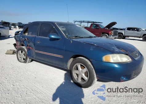 2000 Nissan Sentra Base z USA, uszkodzony, nr VIN 3N1CB51DXYL325620